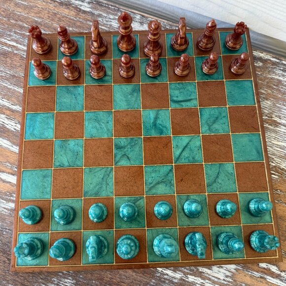 Brown and Peacock Green-Blue Chess Board Game with Velvet Bag 32 pieces - Picture 8 of 9